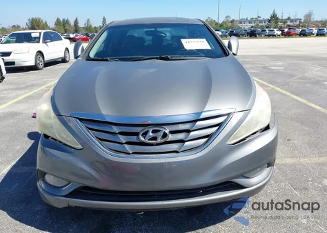 2013 Hyundai Sonata Se z USA, uszkodzony, nr VIN 5NPEC4AC5DH689247